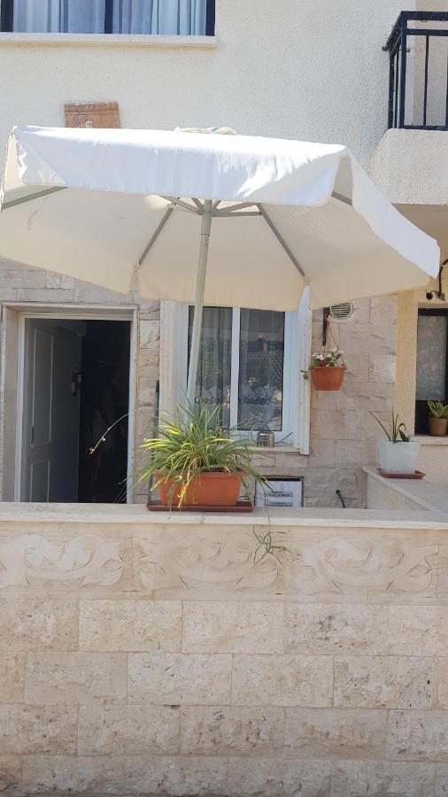 Isabella Court Townhouse Near Venus Beach And Lidl Paphos Kültér fotó