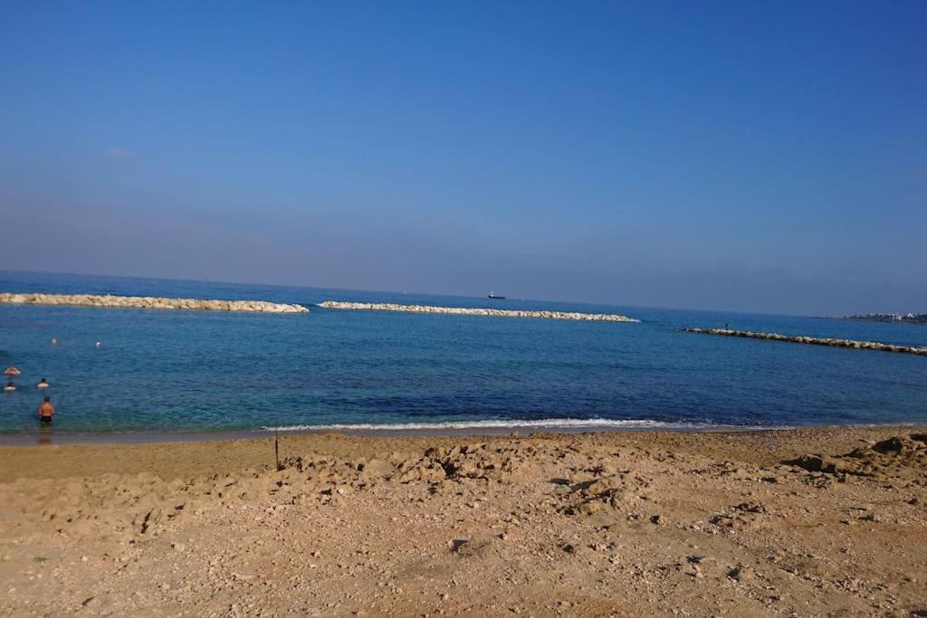 Isabella Court Townhouse Near Venus Beach And Lidl Paphos Kültér fotó